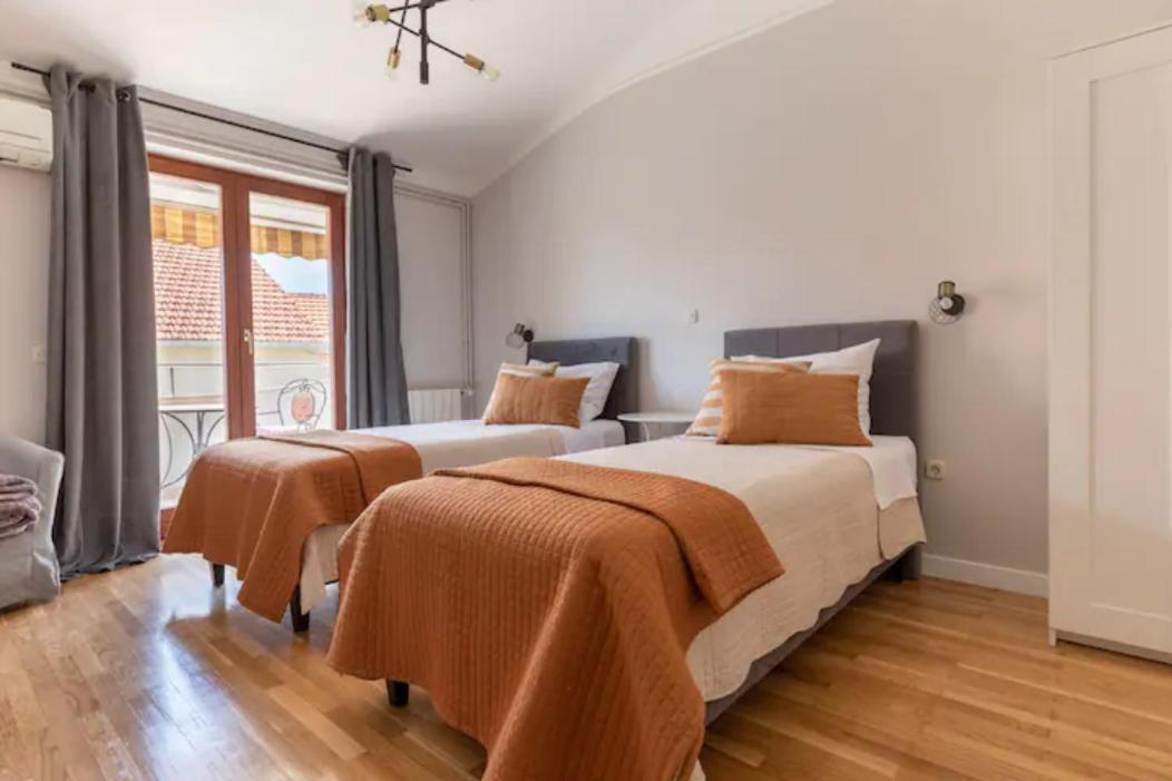 Apartments "Villa Antisin" With Heated Pool Задар Екстериор снимка